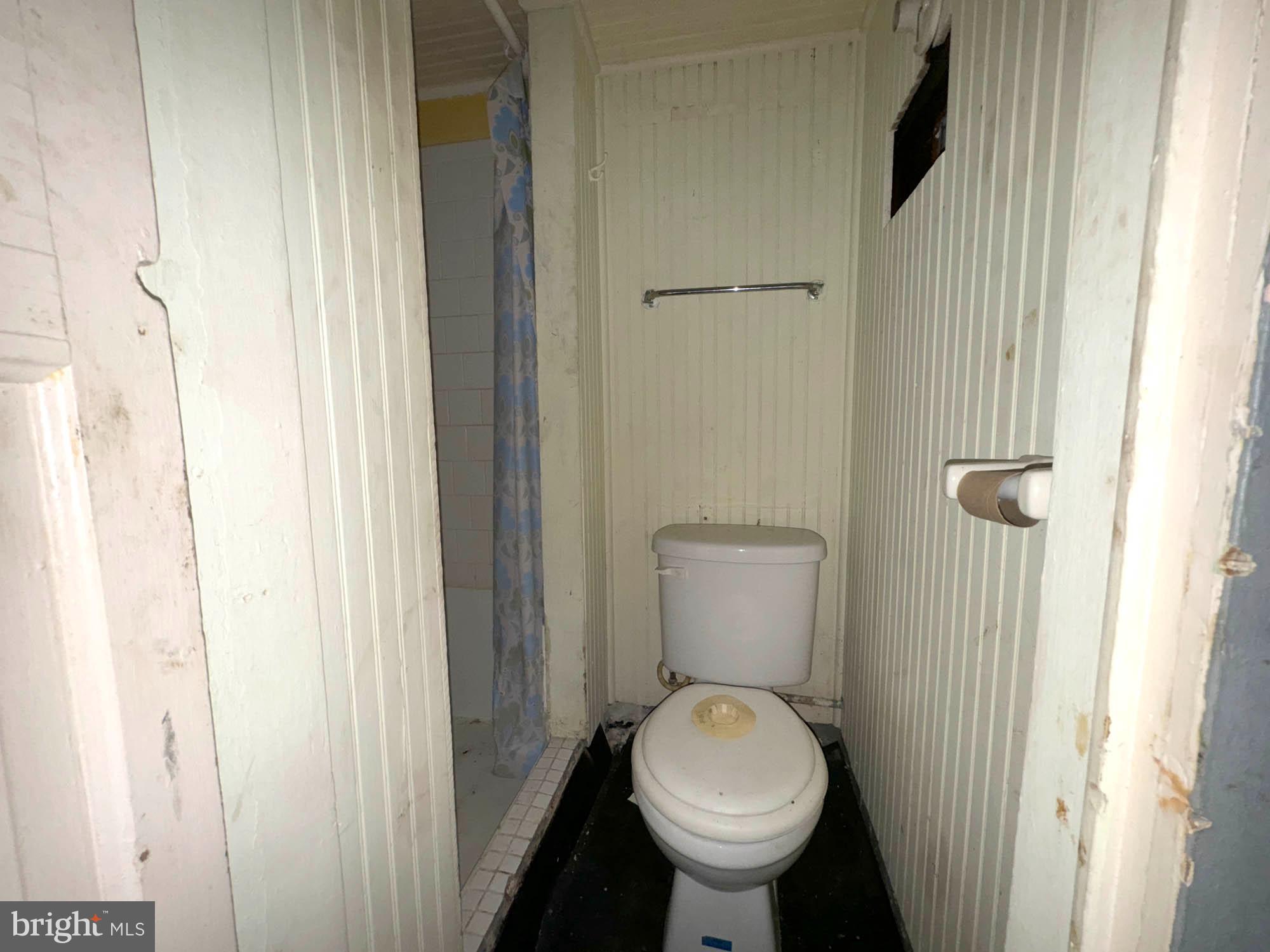 FRANKFORD - Residential