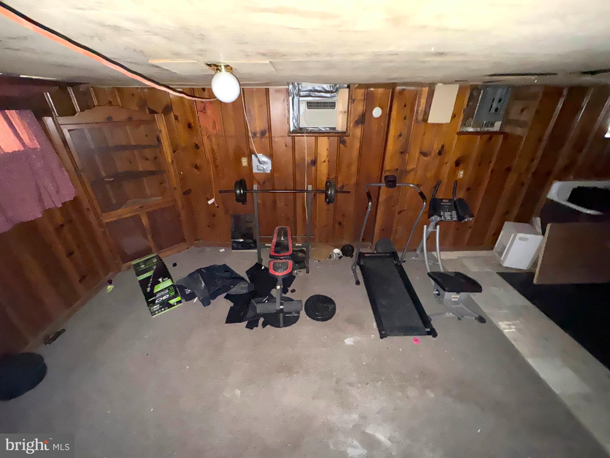 FRANKFORD - Residential