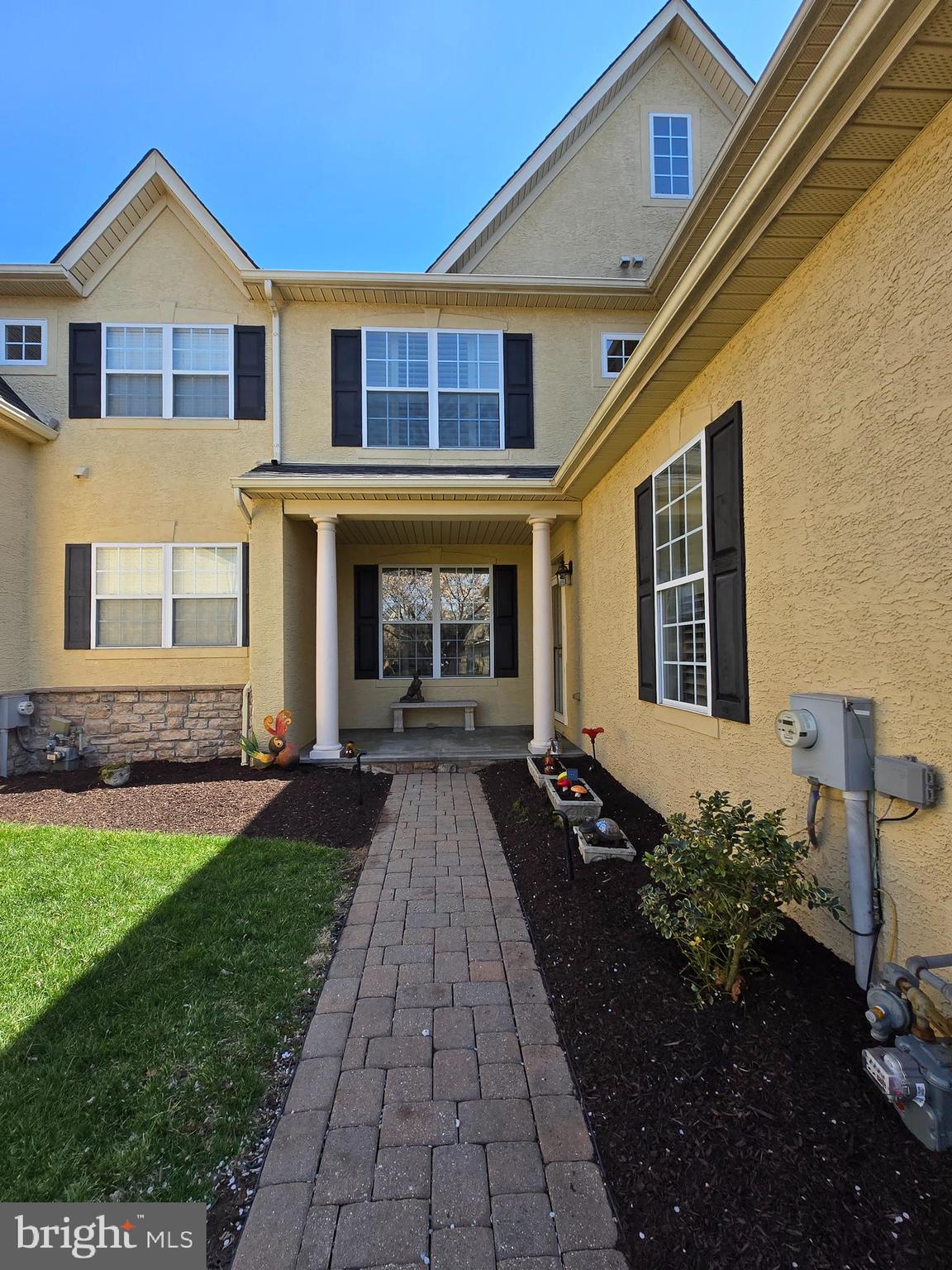 FOXCROFT OF BLUE B - Residential