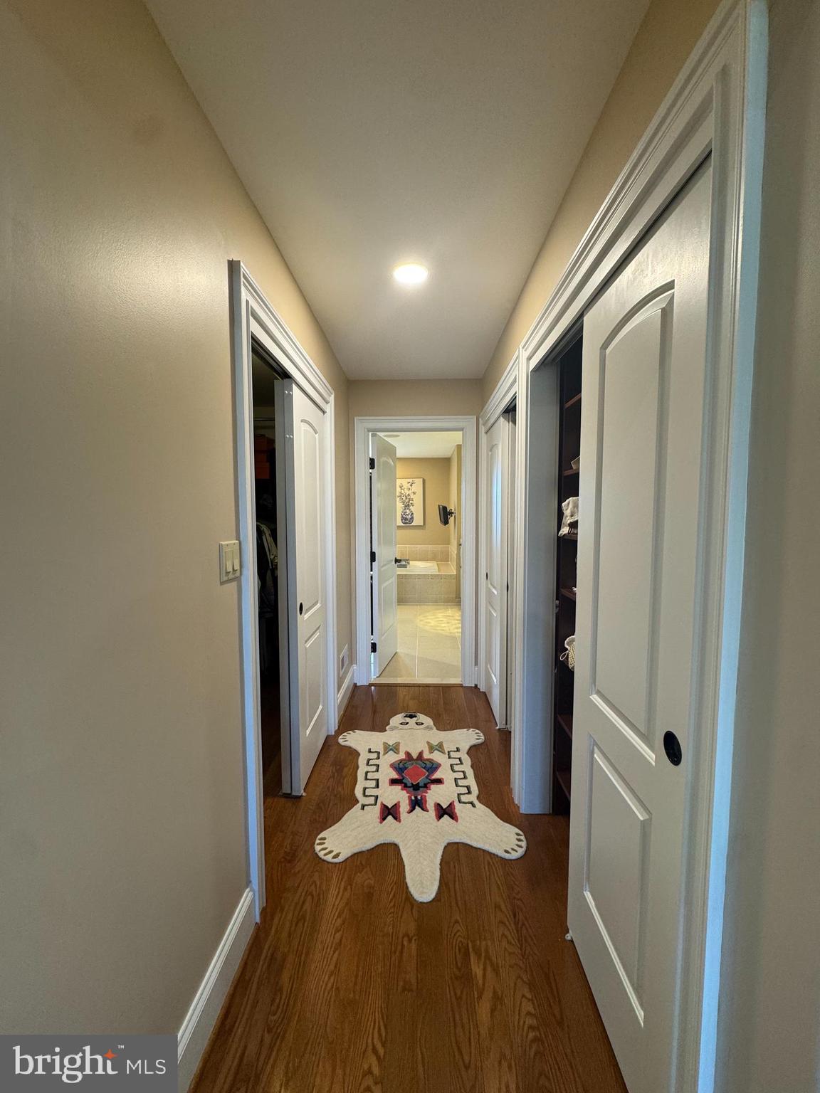 FOXCROFT OF BLUE B - Residential