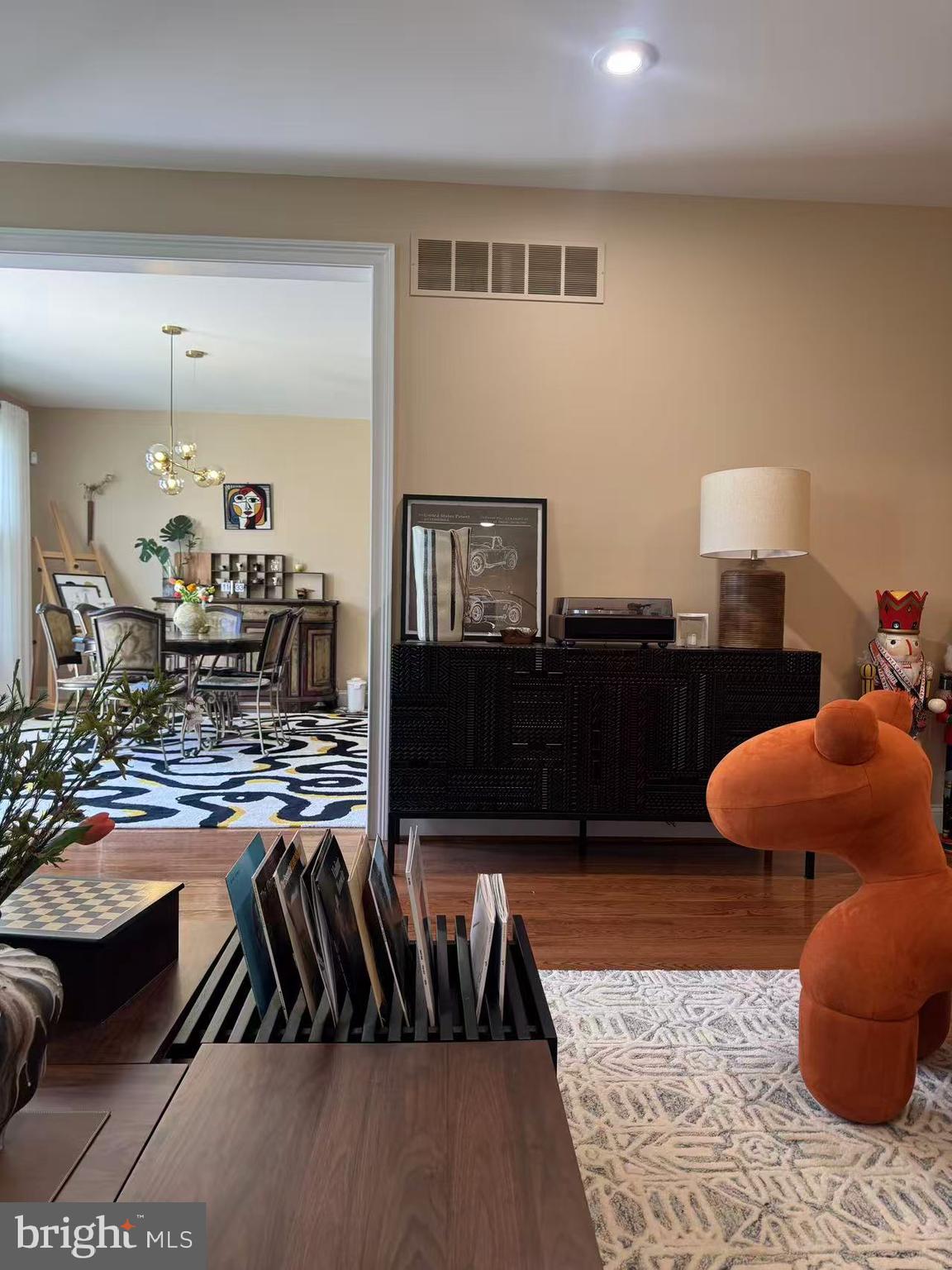FOXCROFT OF BLUE B - Residential