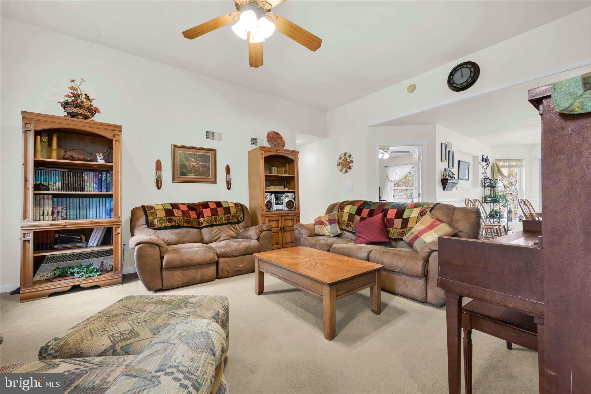 LAKE WYNONAH - Residential