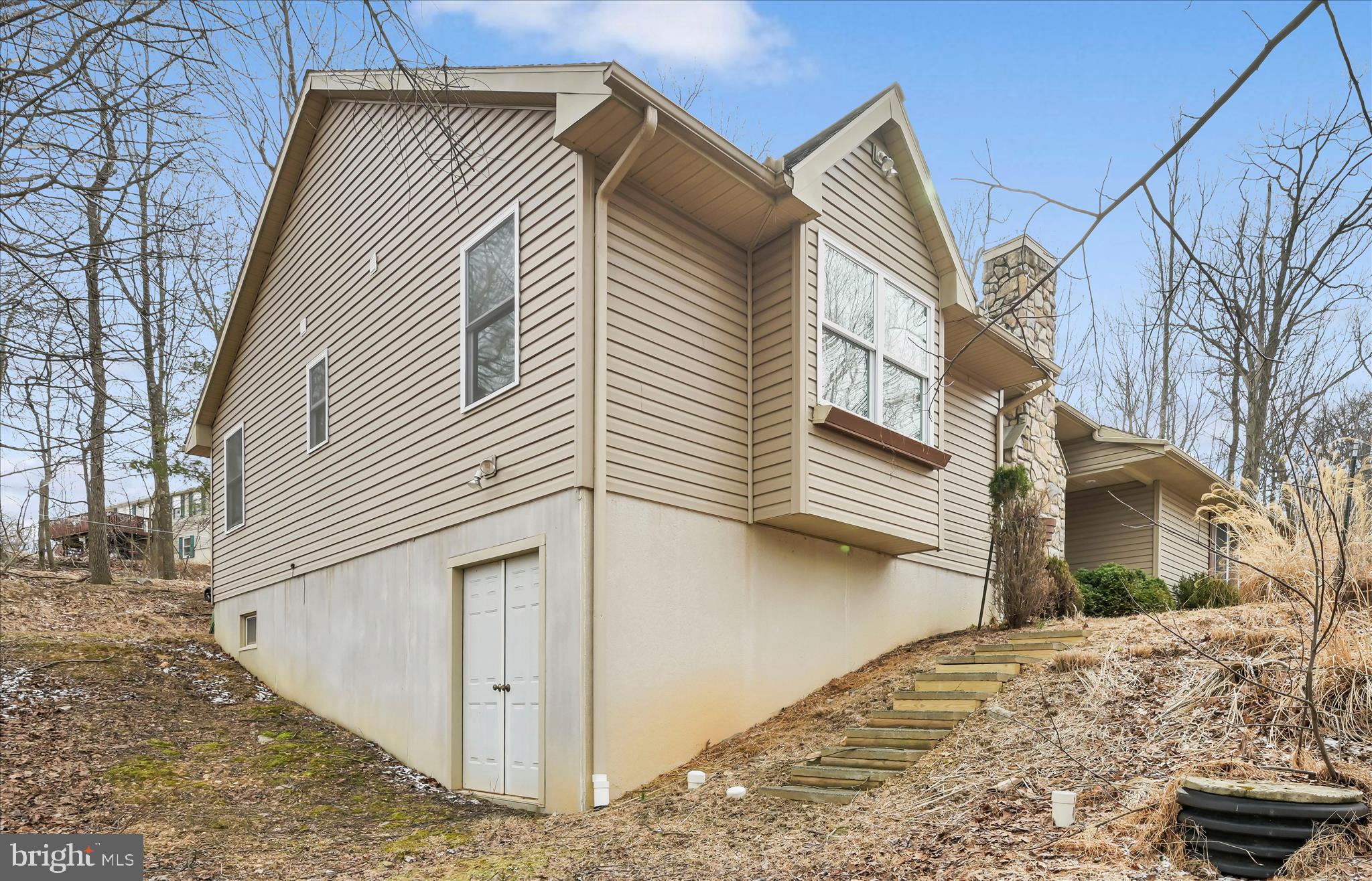 LAKE WYNONAH - Residential