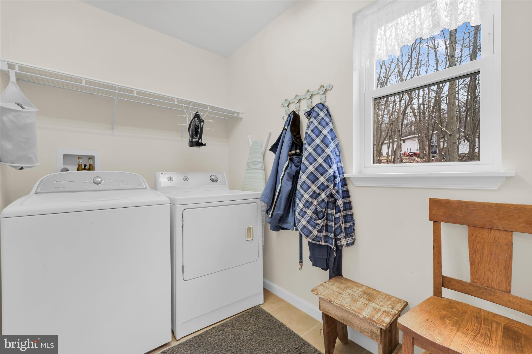 LAKE WYNONAH - Residential