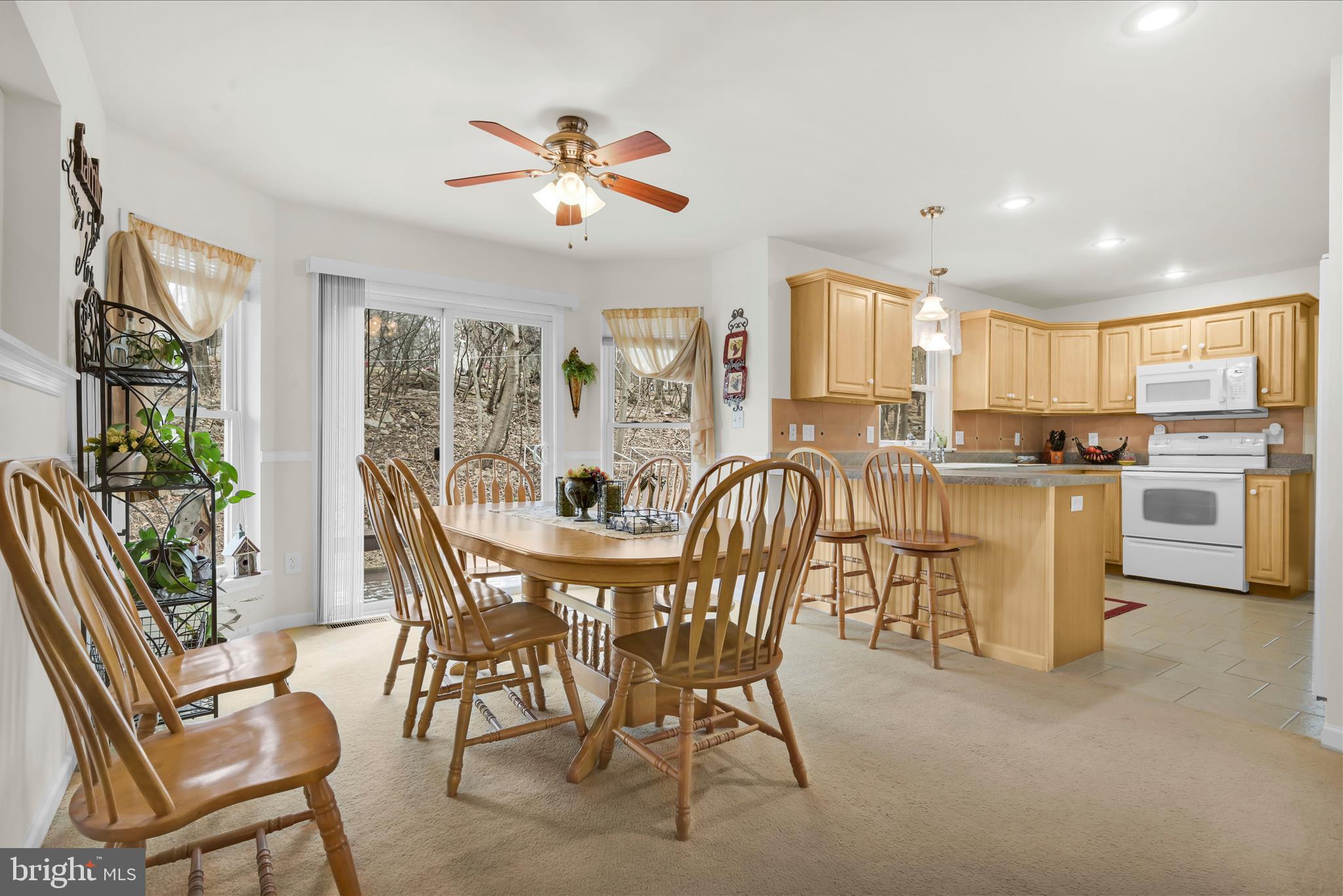 LAKE WYNONAH - Residential