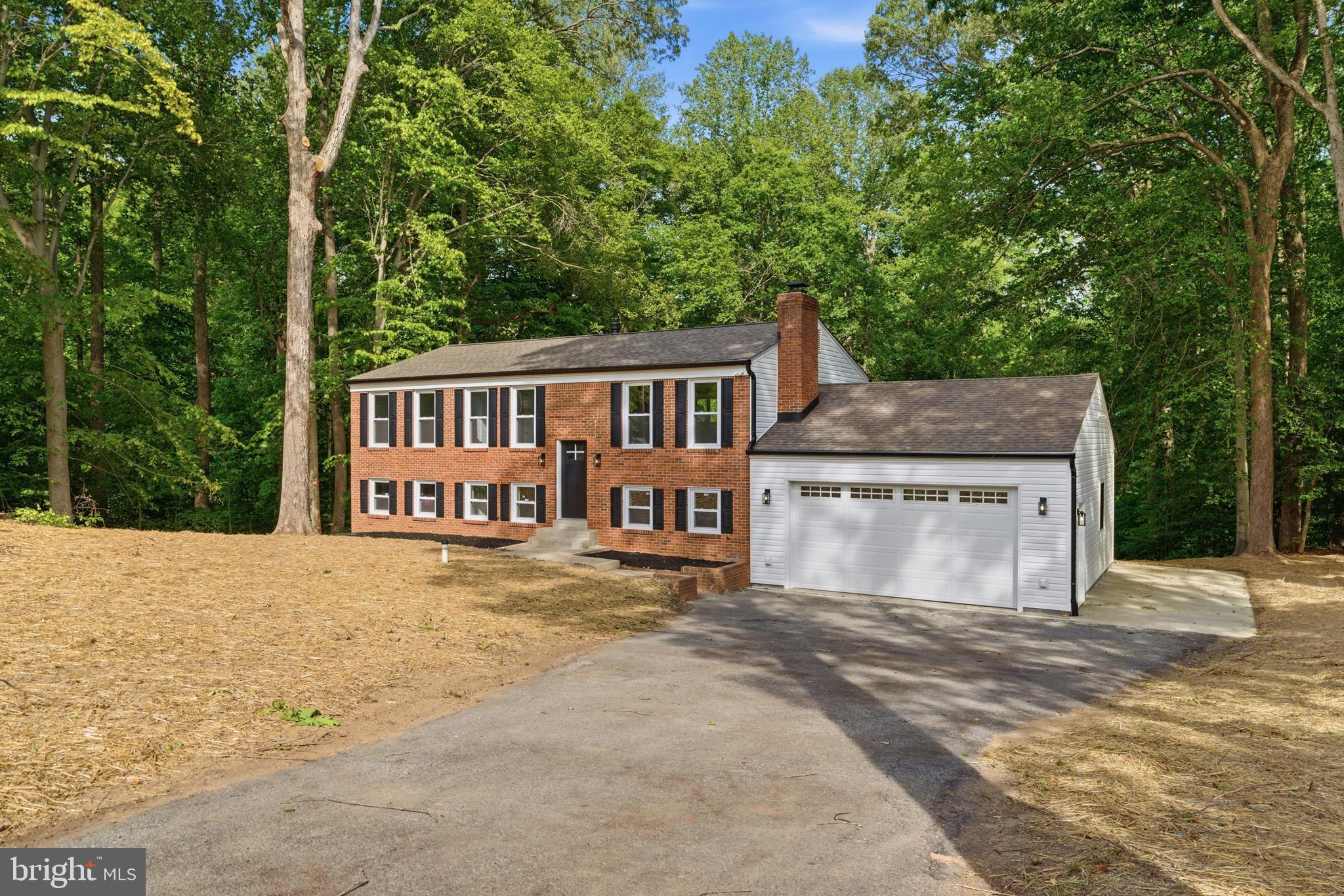 RUSTIC HILLS - Residential