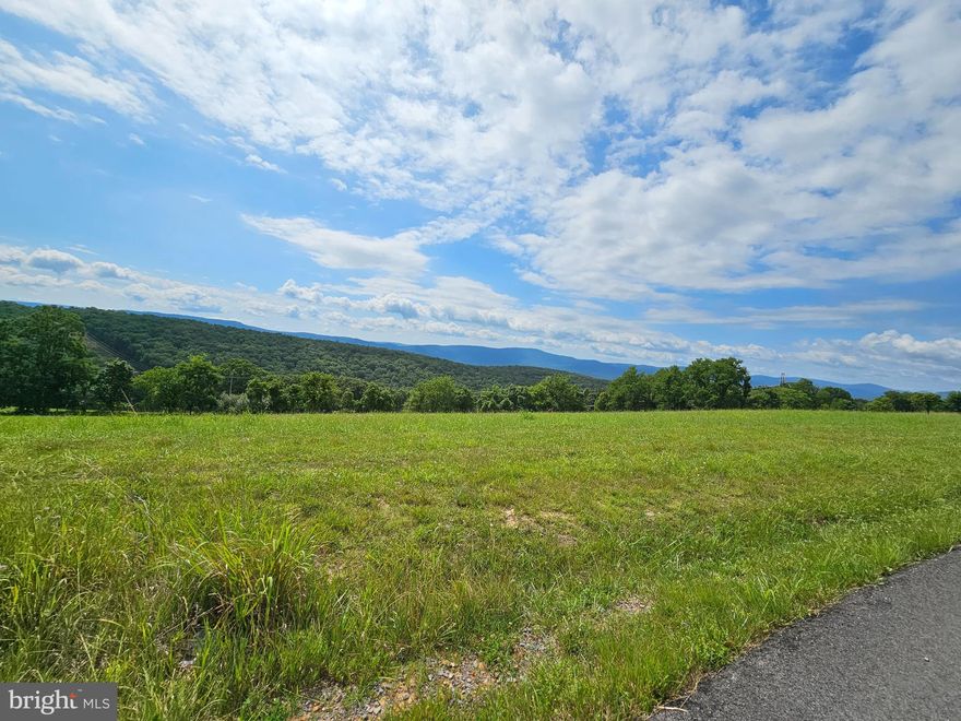 WOWZA! 3 GORGEOUS ACRES IN A CLASSY, WELL-ESTABLISHED SUBDIVISION! CORNER LOT THAT ALSO BORDERS WELTON ORCHARD RD! AWESOME VIEWS OF THE SURROUNDING MOUNTAINS. NEIGHBORS AREN'T TOO CLOSE OFFERING PRIVACY YET TOWN IS LESS THAN 5 MINUTES AWAY! WHAT A BEAUTIFUL PLACE FOR A HOME!