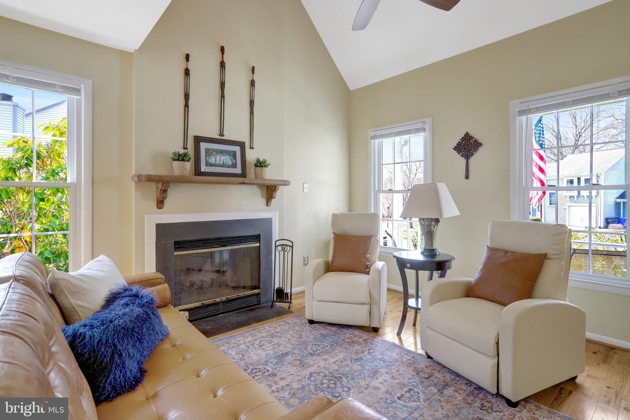 HUNTLEY - Residential