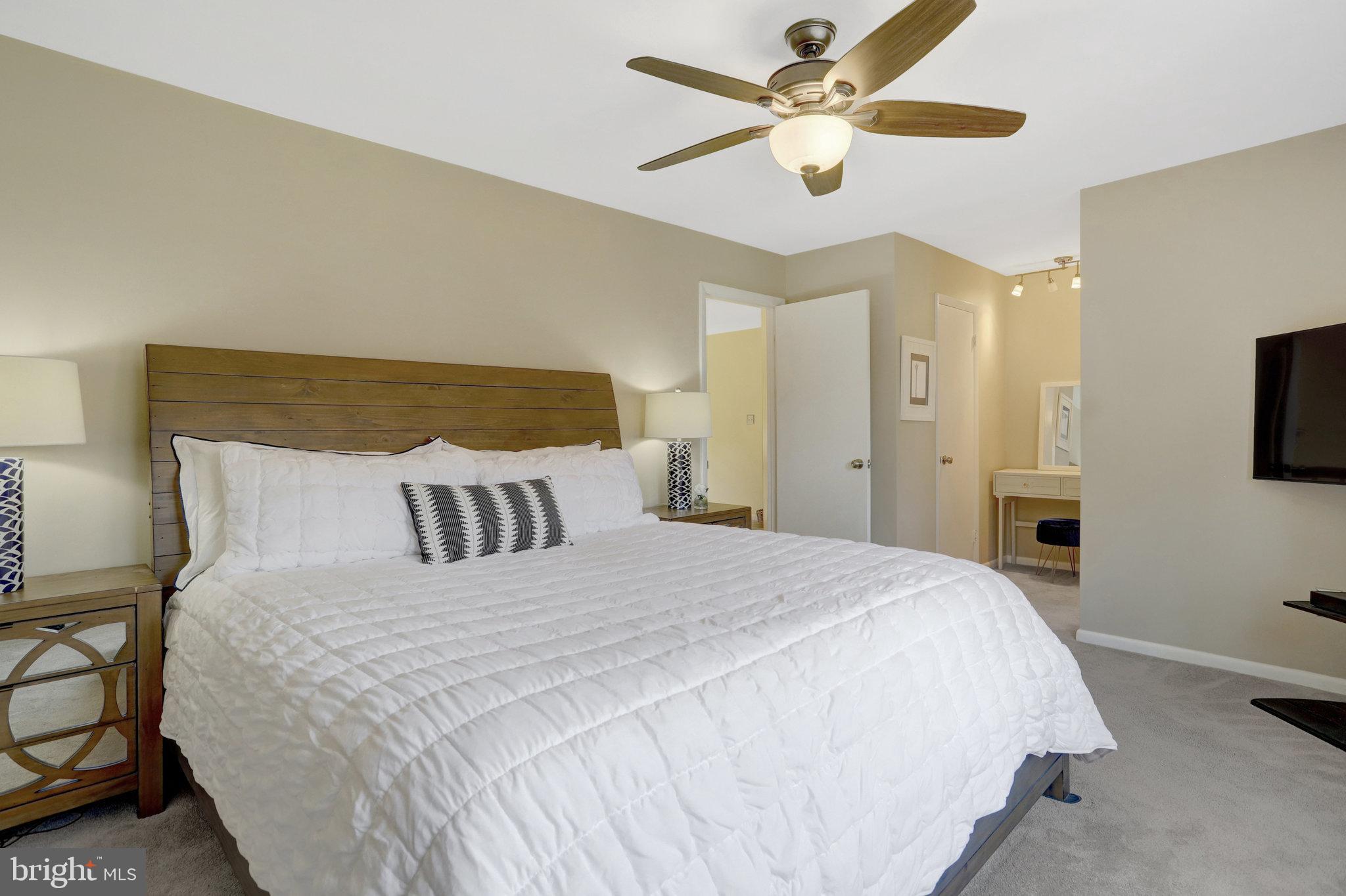 HUNTLEY - Residential