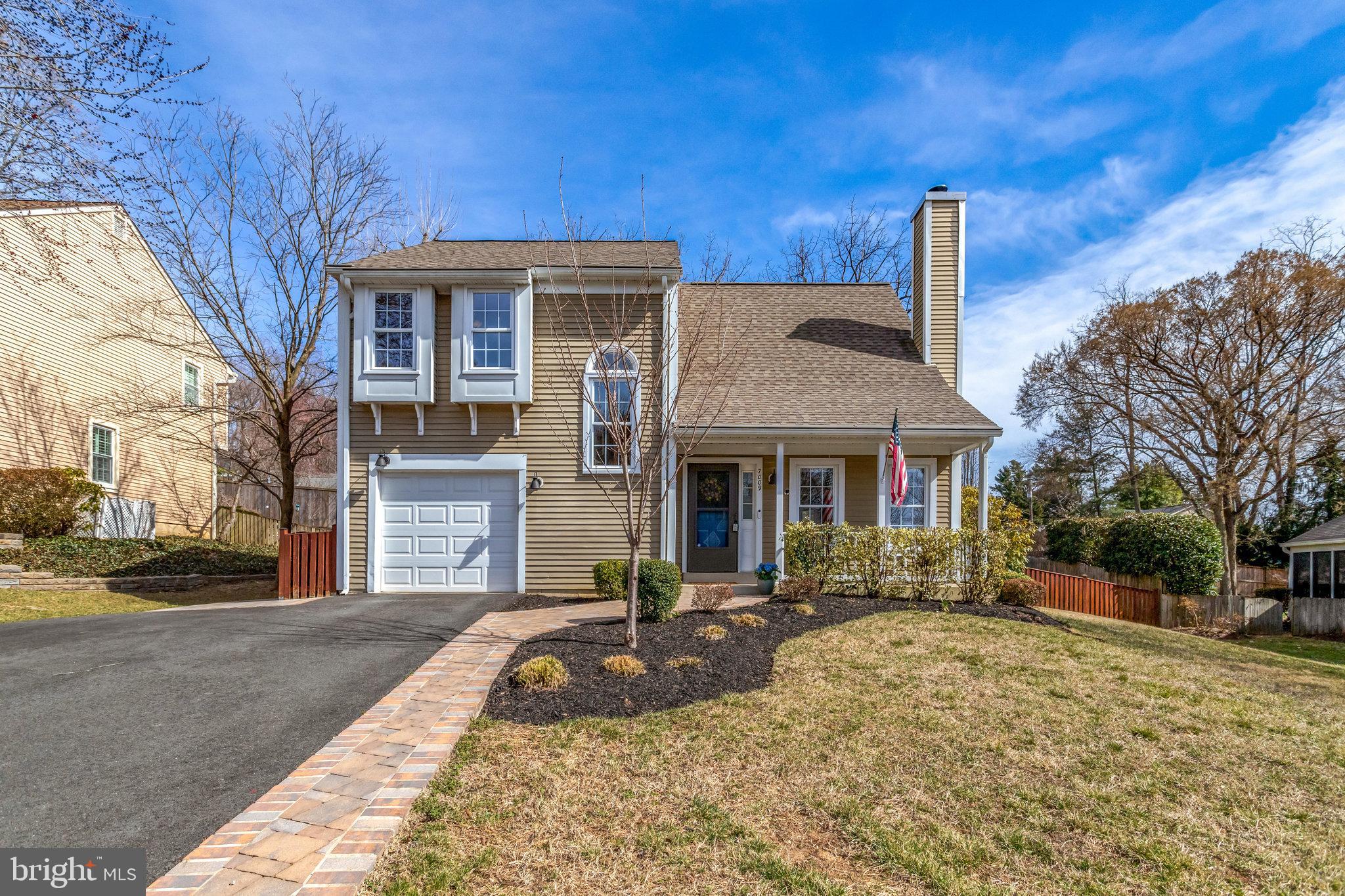 HUNTLEY - Residential