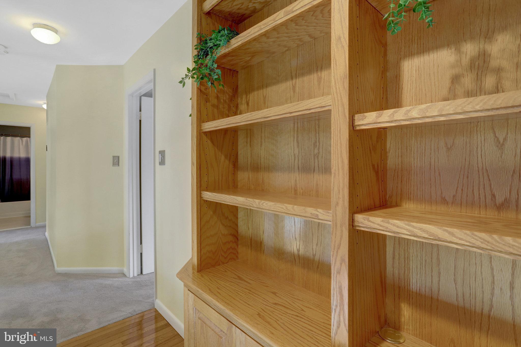 HUNTLEY - Residential