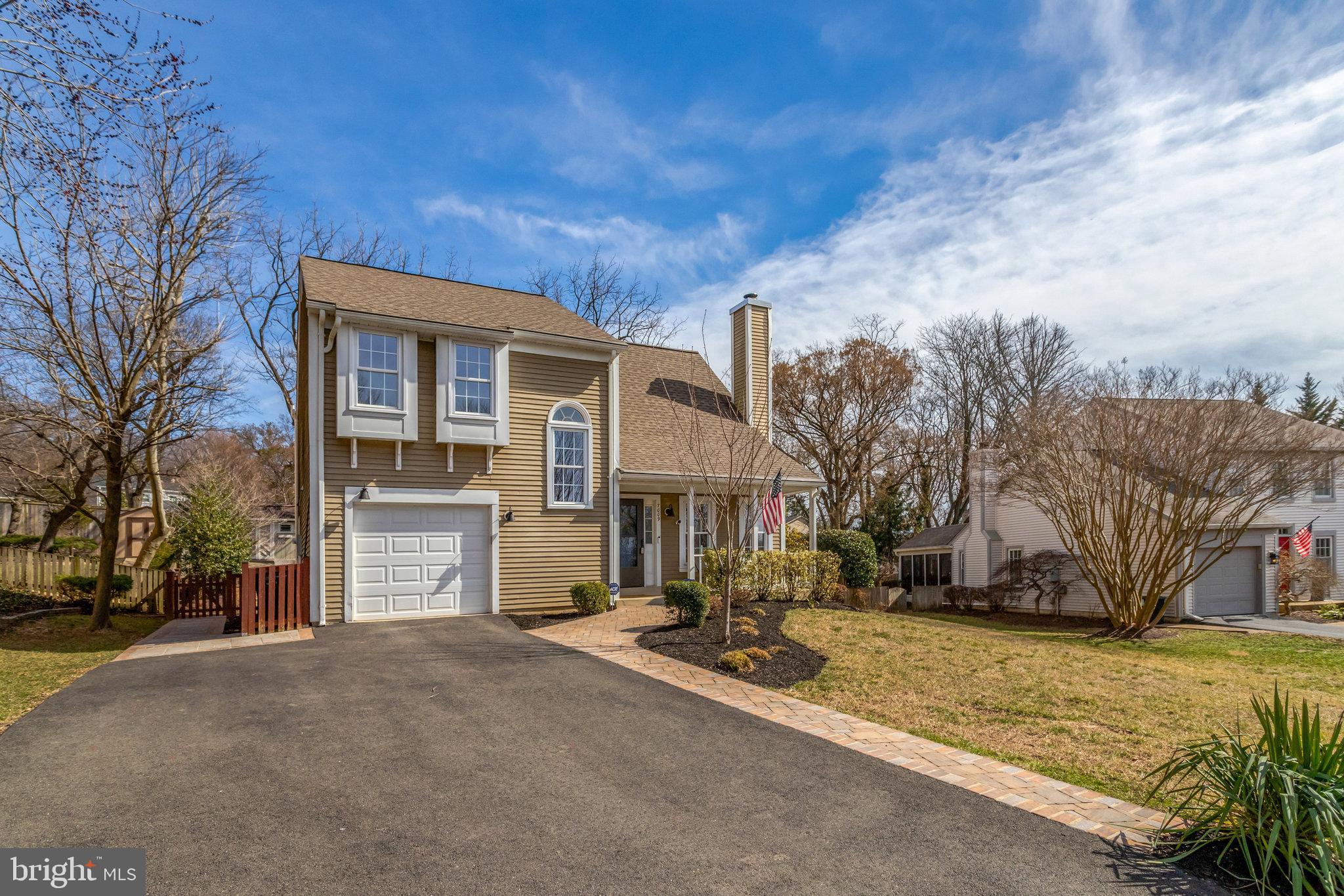 HUNTLEY - Residential