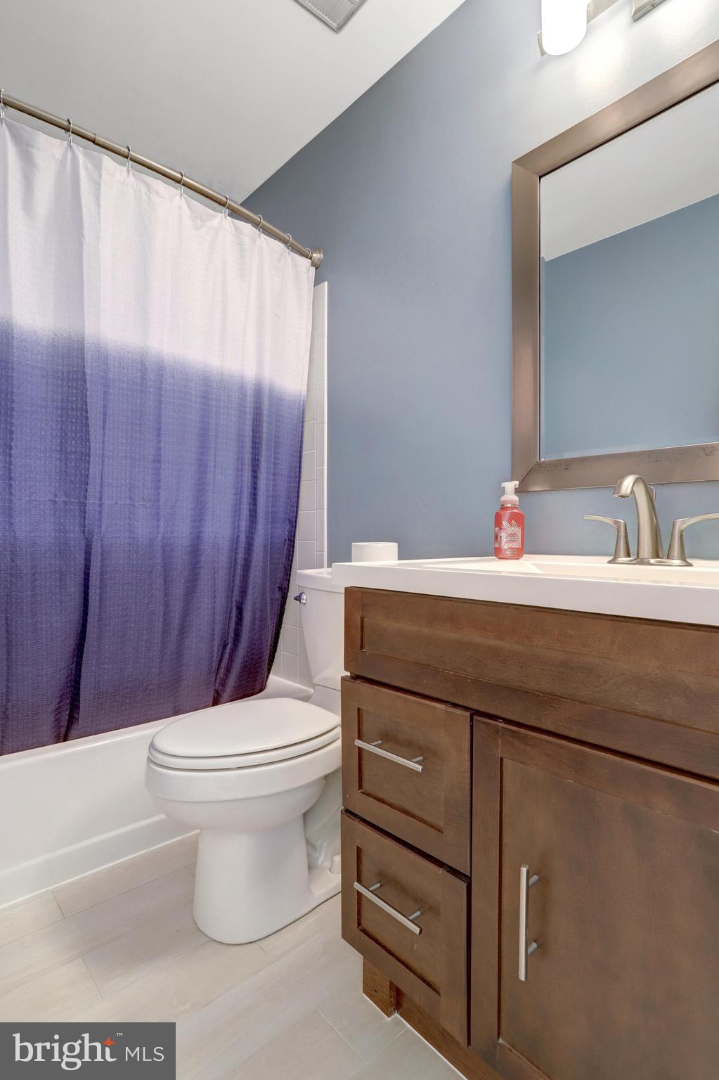 HUNTLEY - Residential