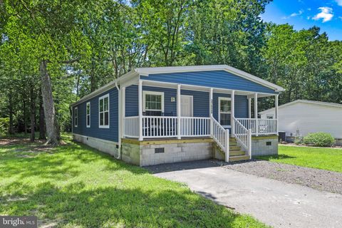 Mobile Home For Sale - 37526 Mahogany Street<br/> OCEAN VIEW, DE 19970