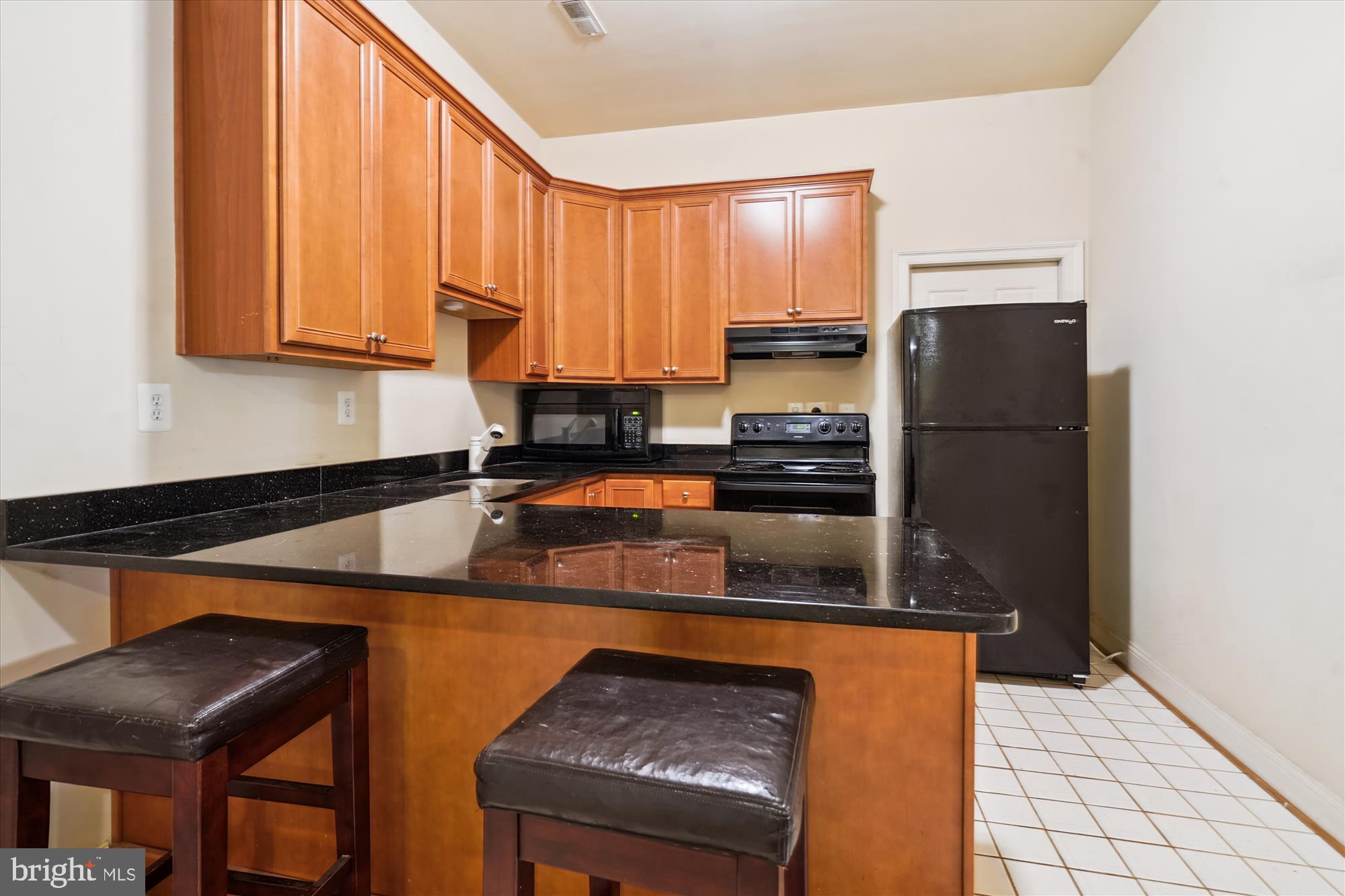 WESTHAMPTON - Residential