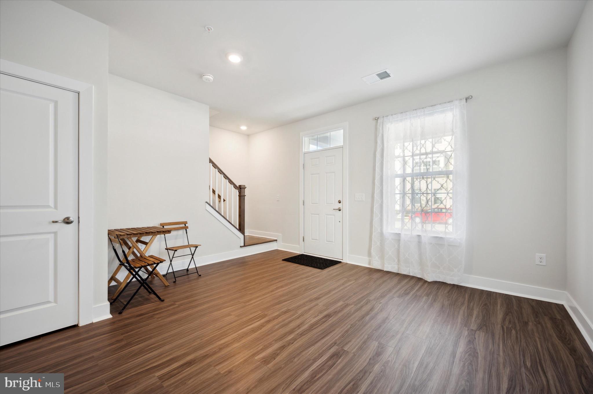 WATERSIDE - Residential Lease
