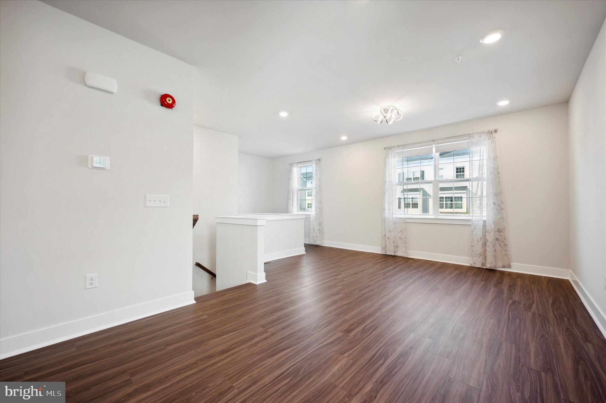 WATERSIDE - Residential Lease