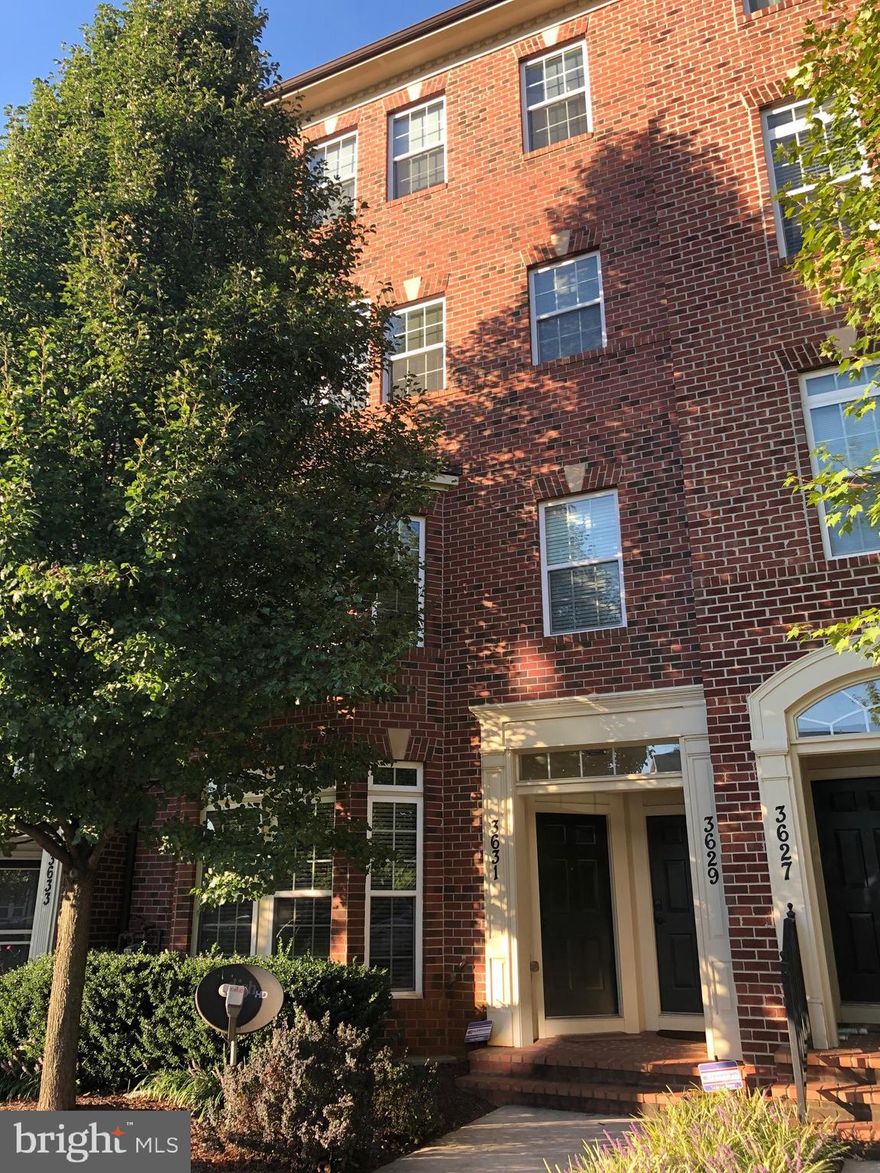 Public:Wow! This lovely brick front condo is within walking distance to schools, playgrounds, new resort-style pool & Villages of Urbana amenities. Open floor plan: large living area & gourmet kitchen: breakfast bar, granite, stainless appliances, tile backsplash & hardwoods. Great upper level w/3 bedrms, balcony! Master suite w/walk-in closet, spa bath, dual sinks, extra-large shower. Attached garage.