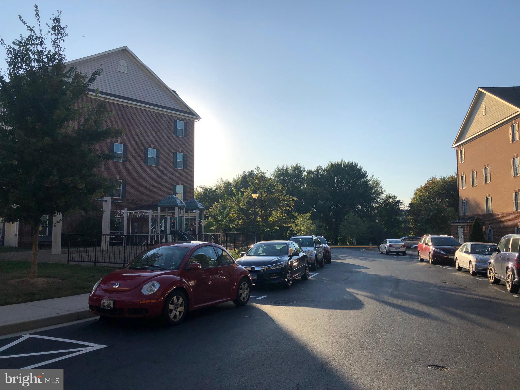 VILLAGES OF URBANA - Residential Lease