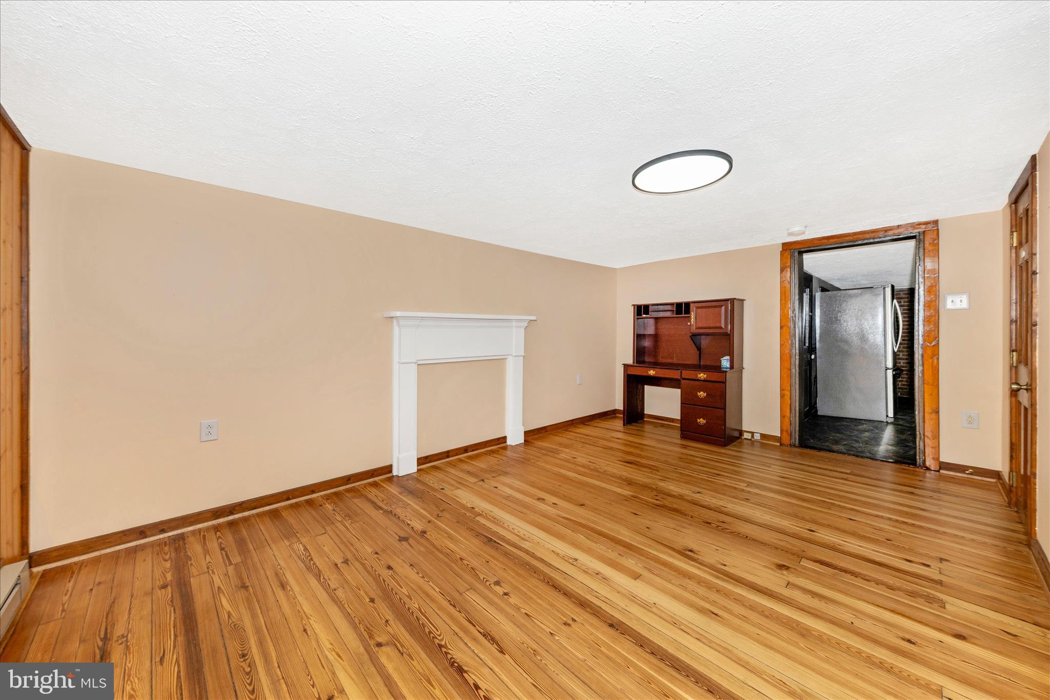 MOUNTAINDALE - Residential