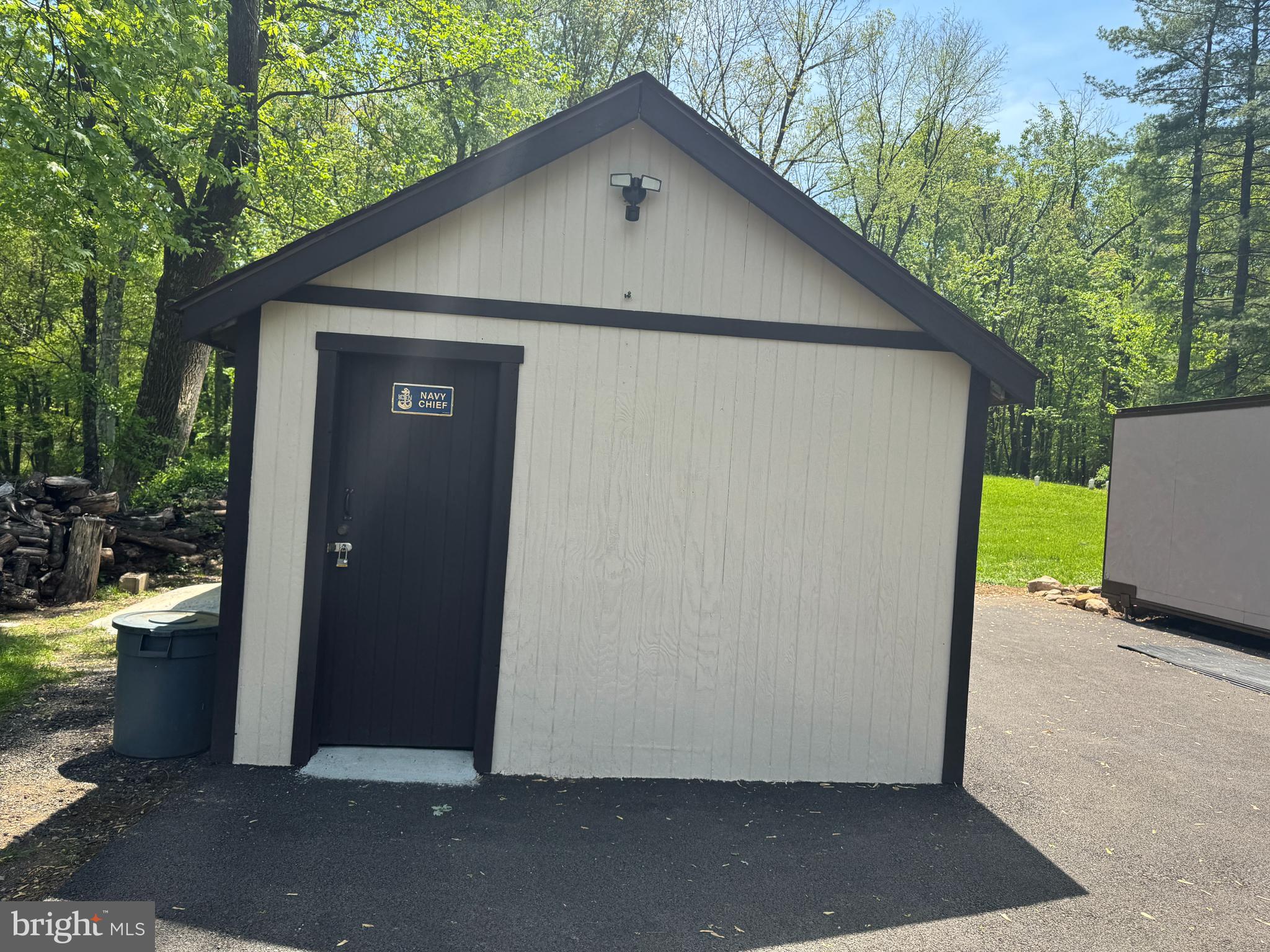 MOUNTAINDALE - Residential