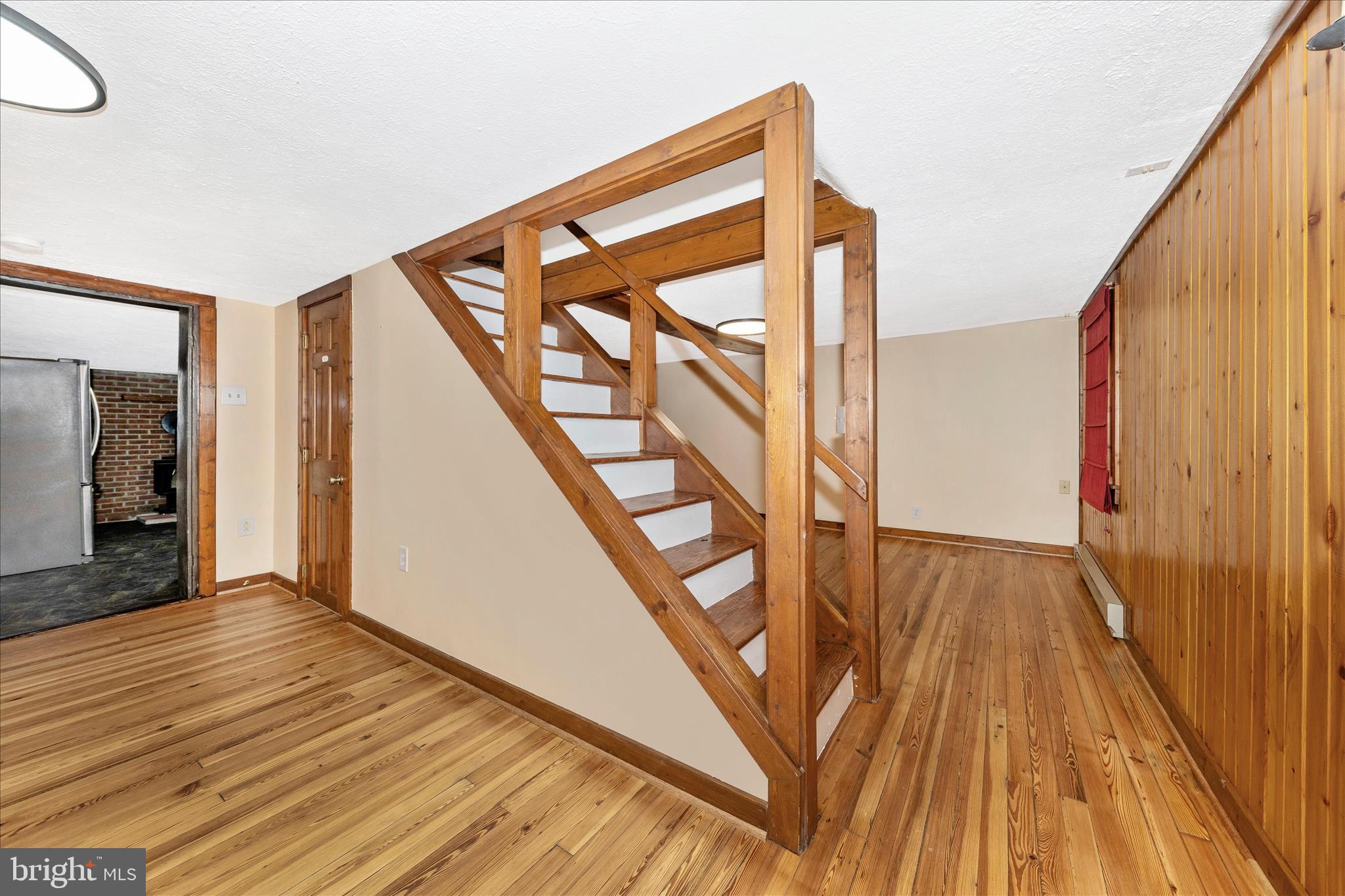 MOUNTAINDALE - Residential