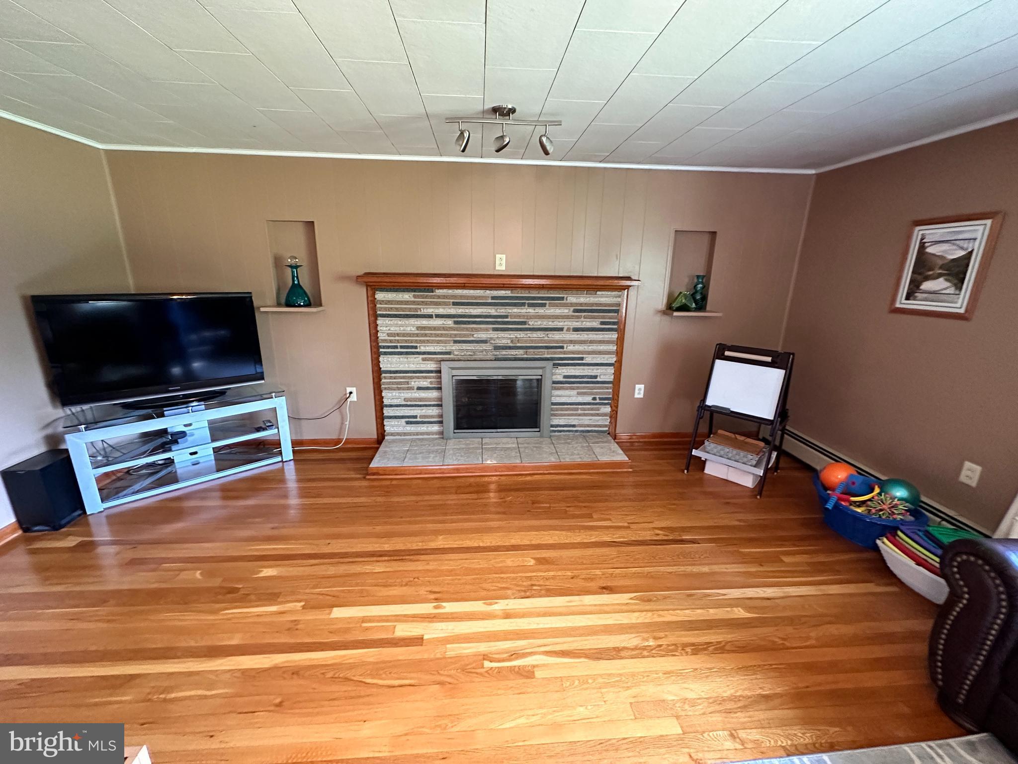 FOUNTAIN - Residential