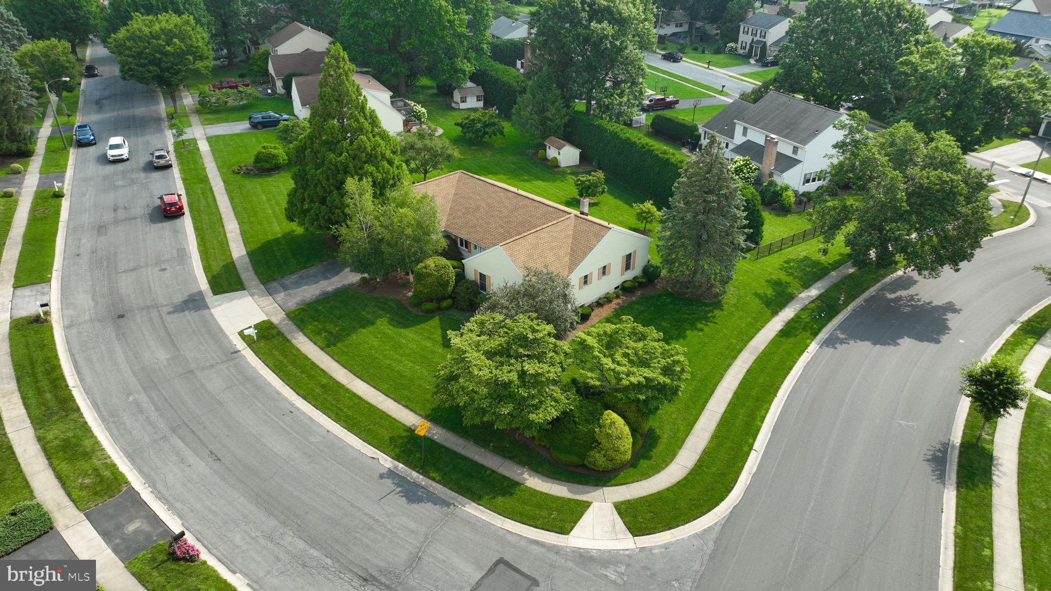 47 BUCKINGHAM DRIVE