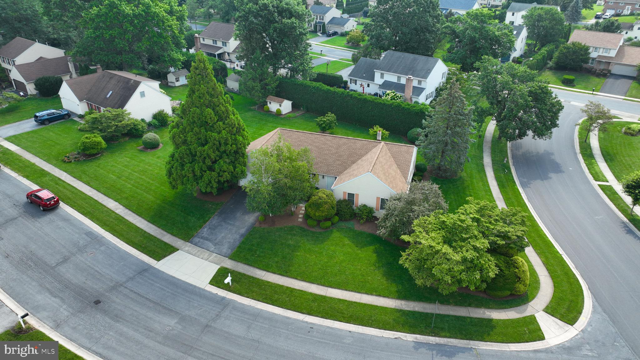 47 BUCKINGHAM DRIVE