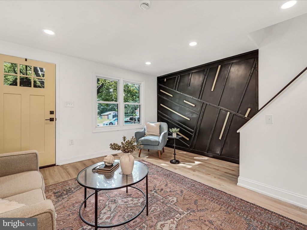 Photo of 1021 Saint Joseph Street, Lancaster, PA 17603 (MLS # PALA2053912)