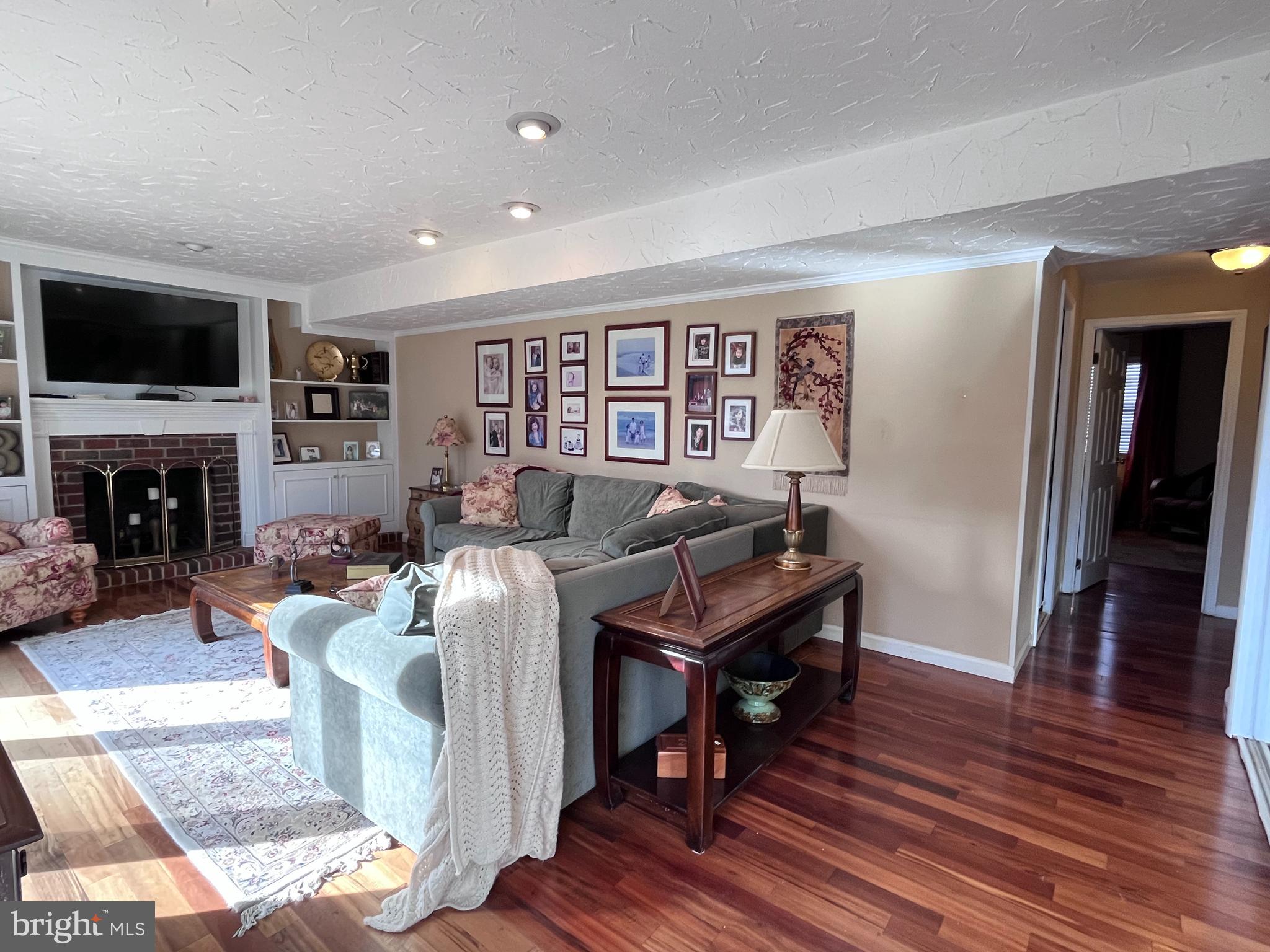 DEERFIELD - Residential