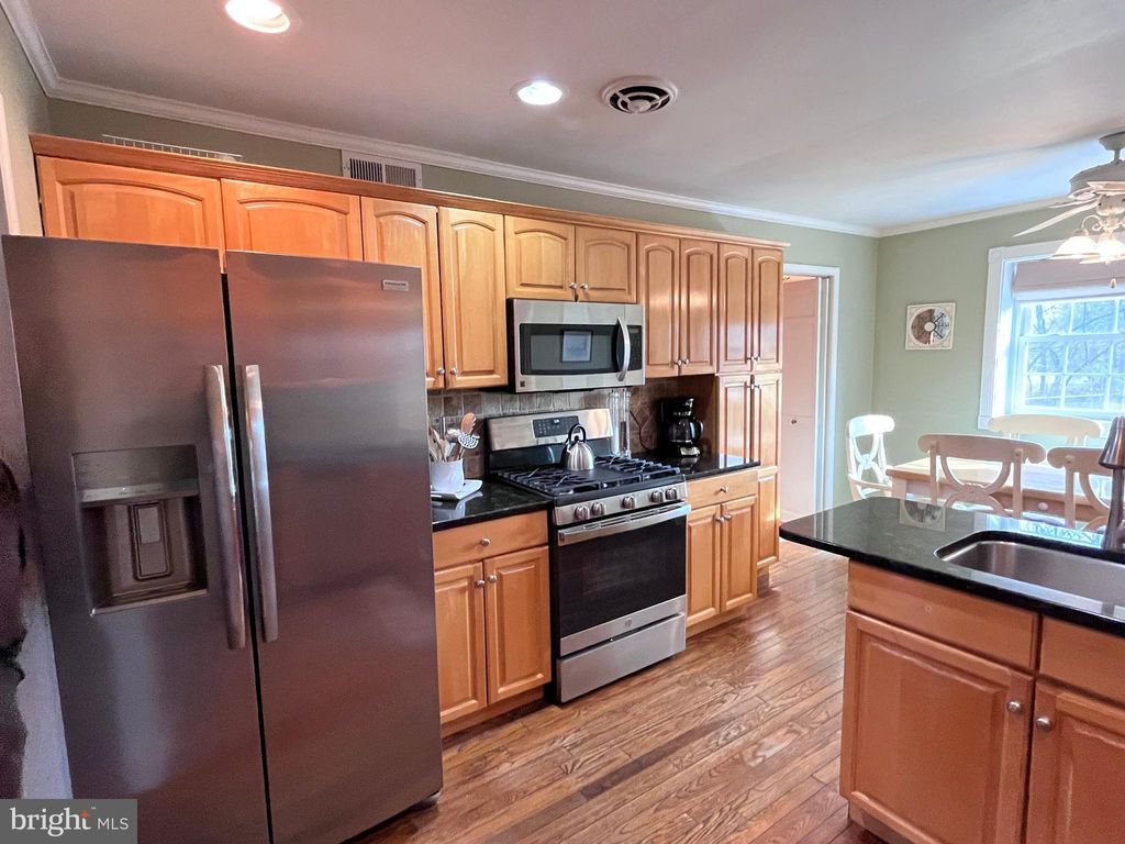 Photo of 145 Joanne Road, HOLLAND, PA 18966 (MLS # PABU2112548)