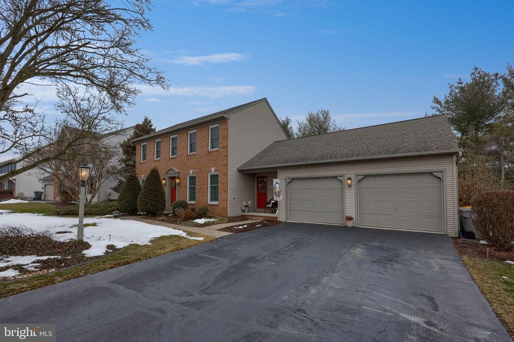 Photo of 204 Post Oak Road, LANCASTER, PA 17603 (MLS # PALA2083268)