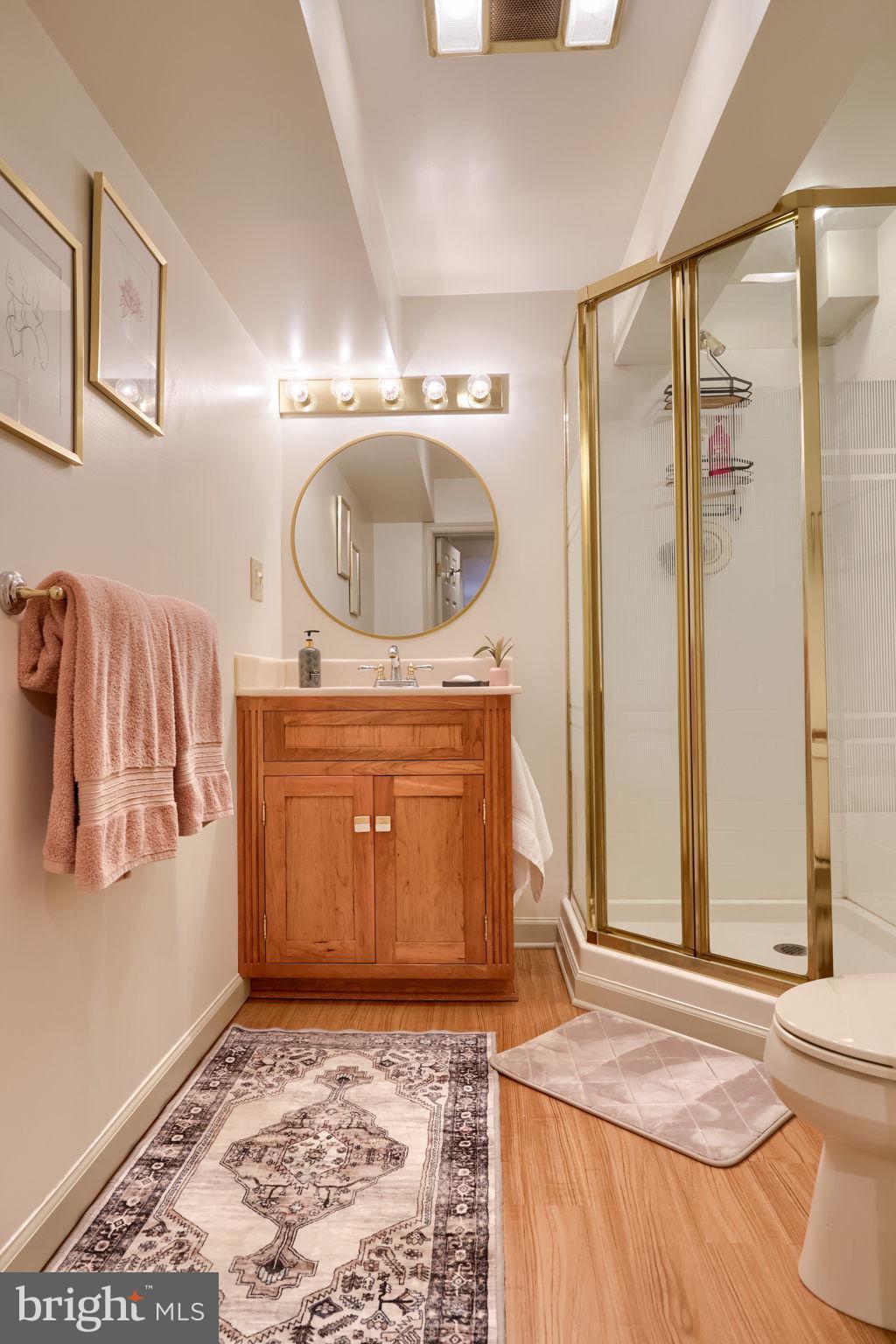 WOODS EDGE - Residential