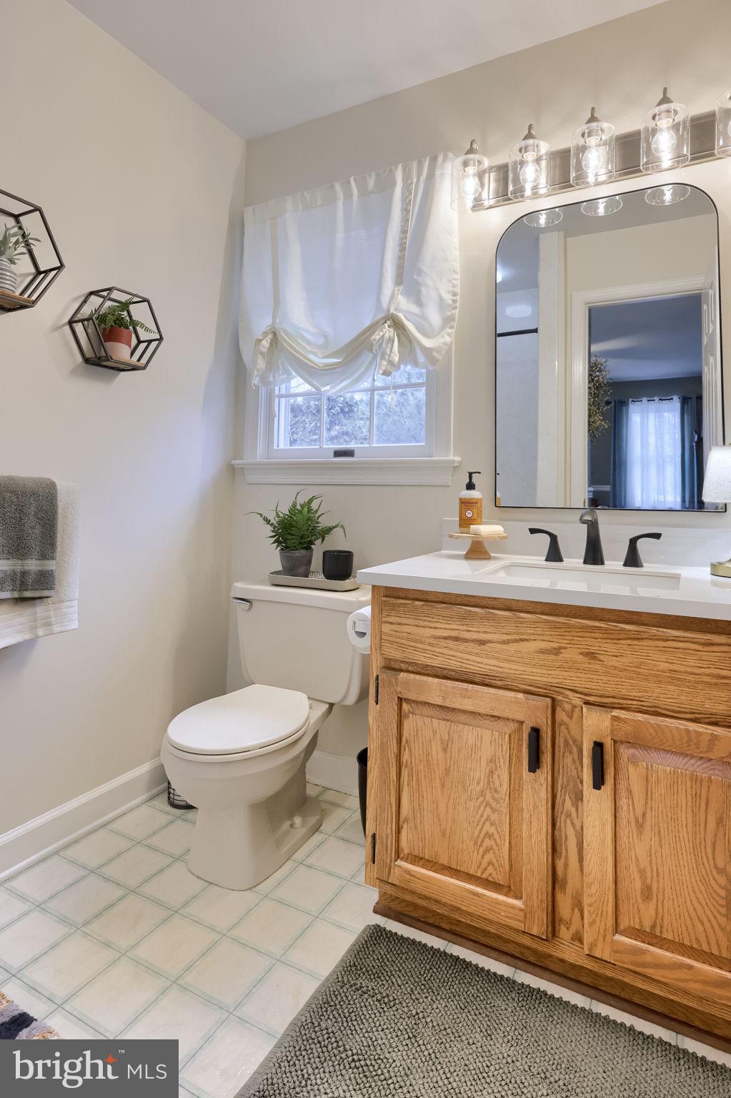 WOODS EDGE - Residential