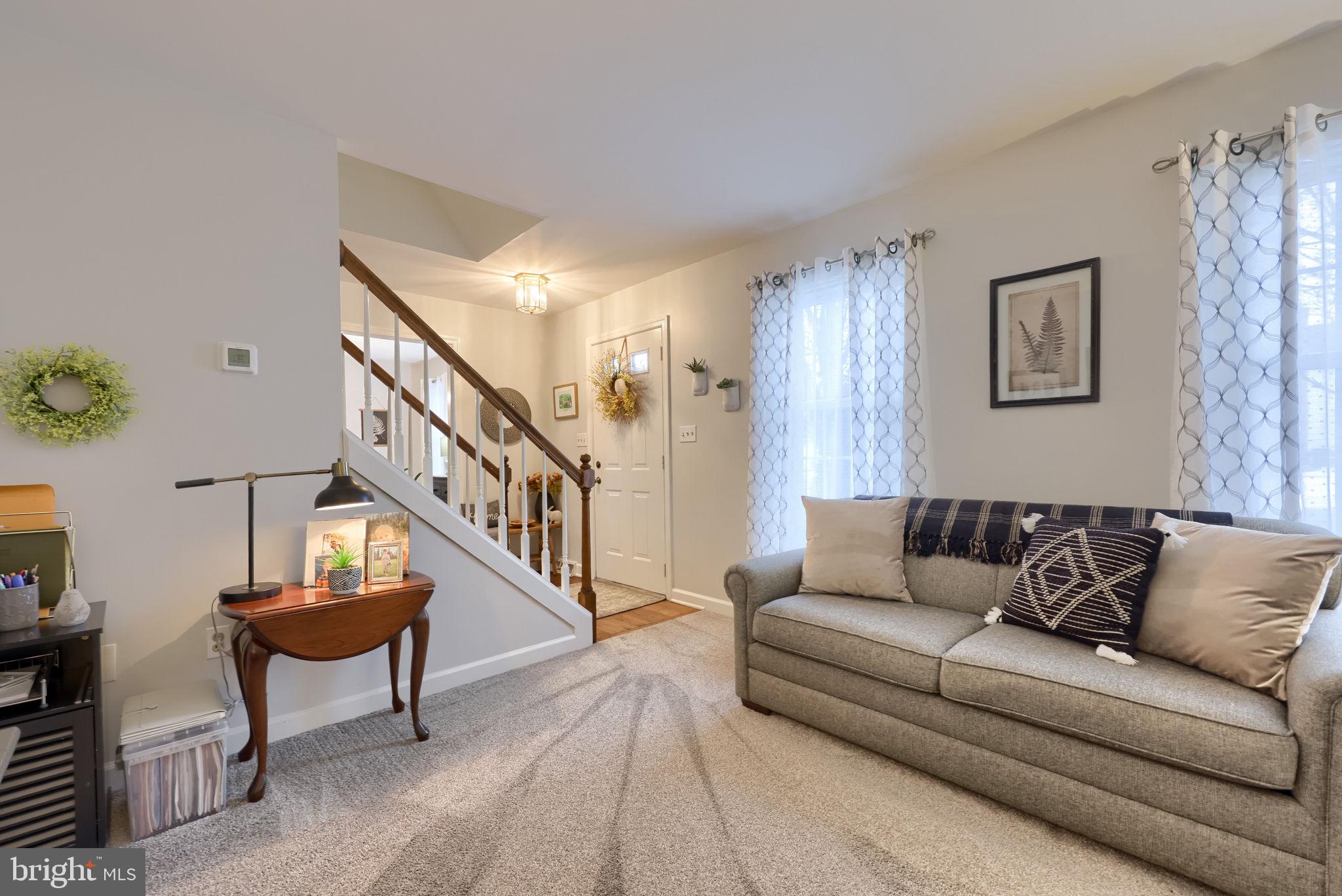 WOODS EDGE - Residential