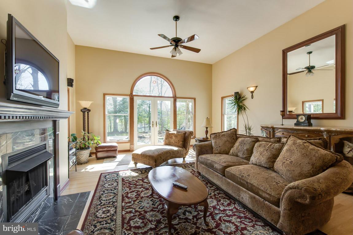 ARDEN ON THE SEVERN - Residential