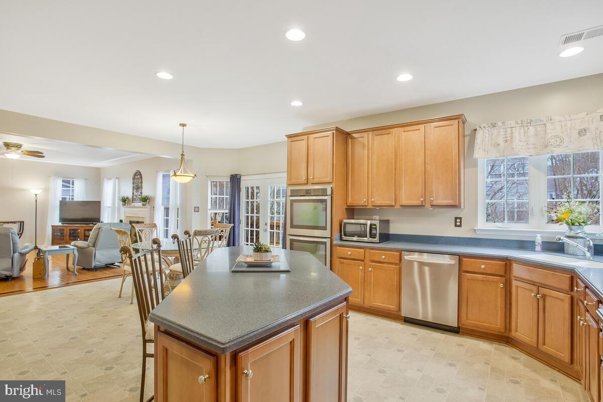 DAHLIA PARK OF WILDEWOOD - Residential