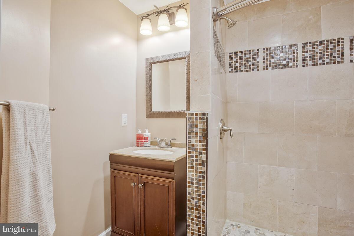 DAHLIA PARK OF WILDEWOOD - Residential