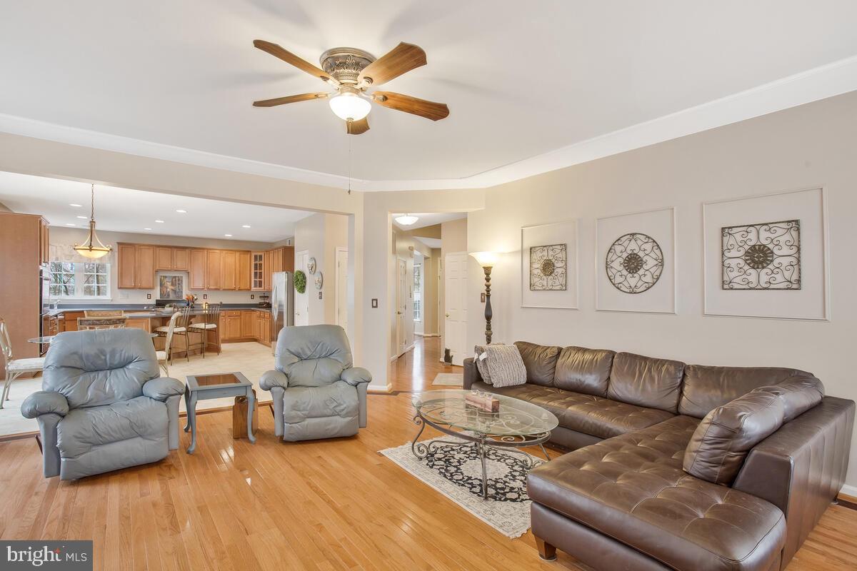 DAHLIA PARK OF WILDEWOOD - Residential