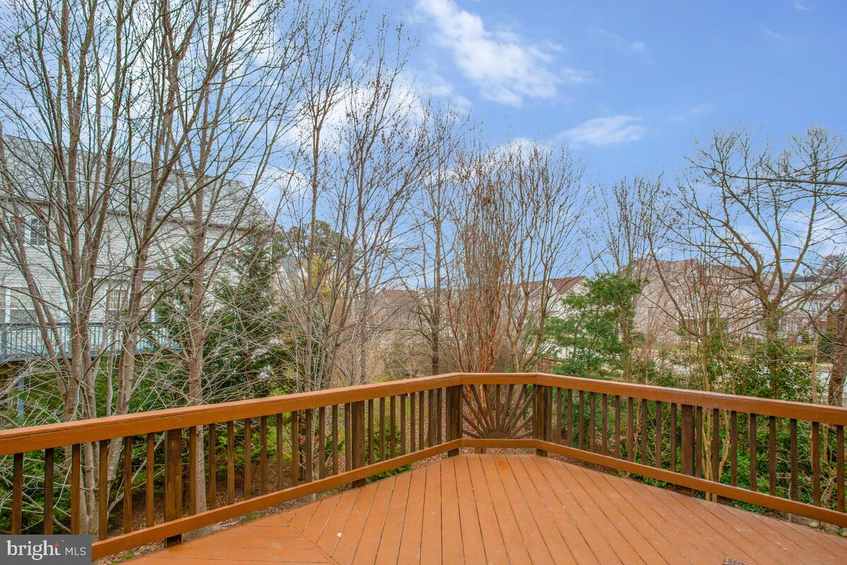 DAHLIA PARK OF WILDEWOOD - Residential