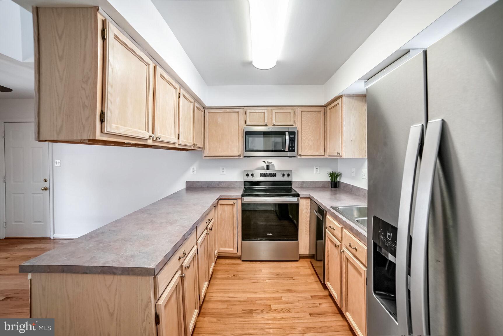 HUNT CLUB ESTATES - Residential