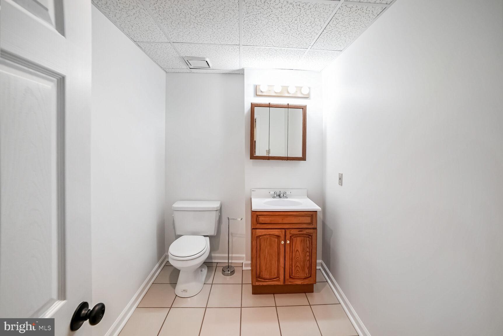 HUNT CLUB ESTATES - Residential