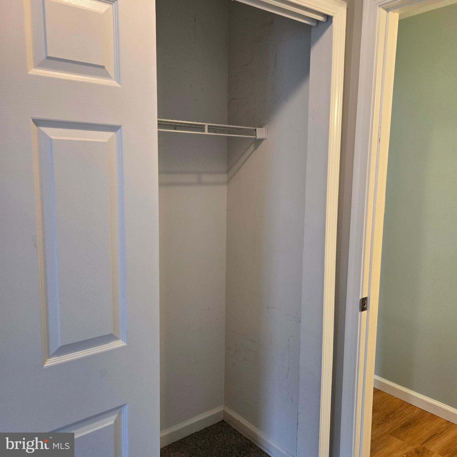 COLUMBIA TOWN CENTER - Residential Lease