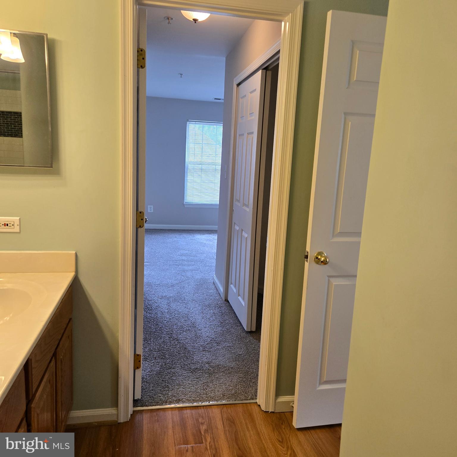 COLUMBIA TOWN CENTER - Residential Lease