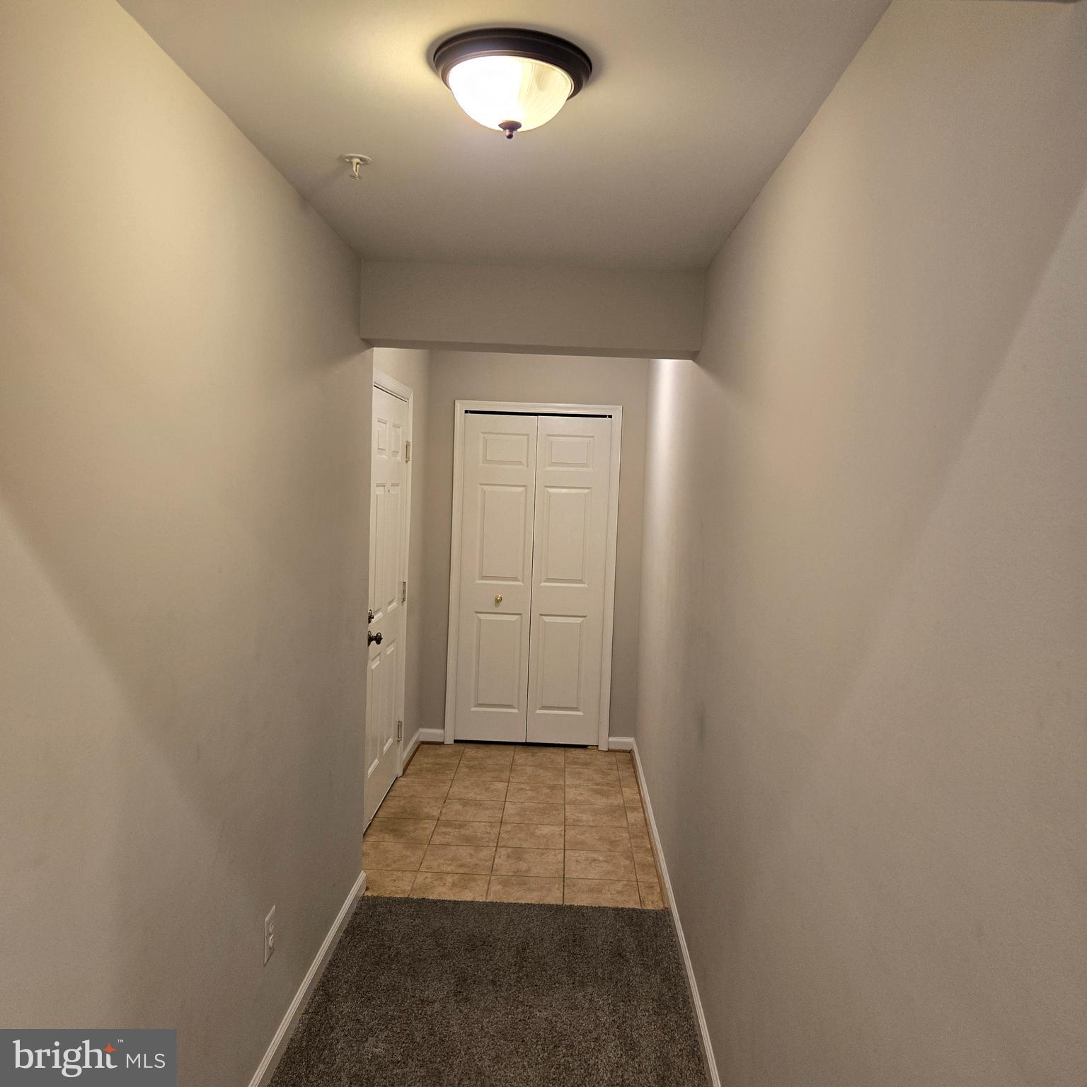 COLUMBIA TOWN CENTER - Residential Lease