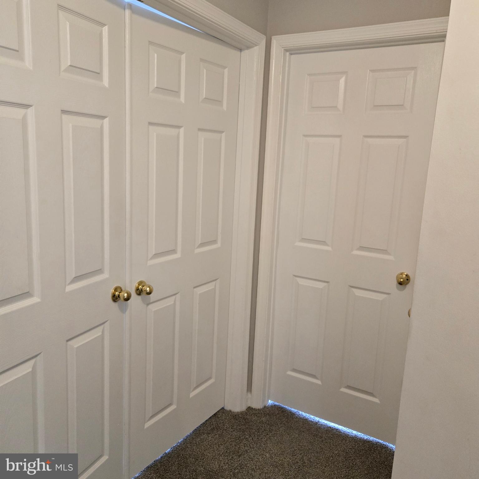 COLUMBIA TOWN CENTER - Residential Lease