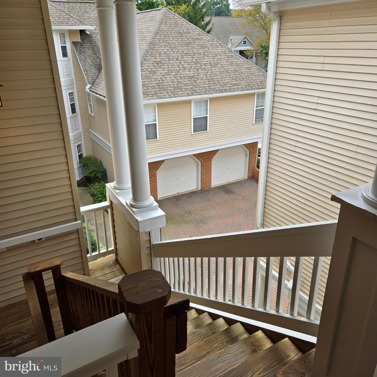 COLUMBIA TOWN CENTER - Residential Lease