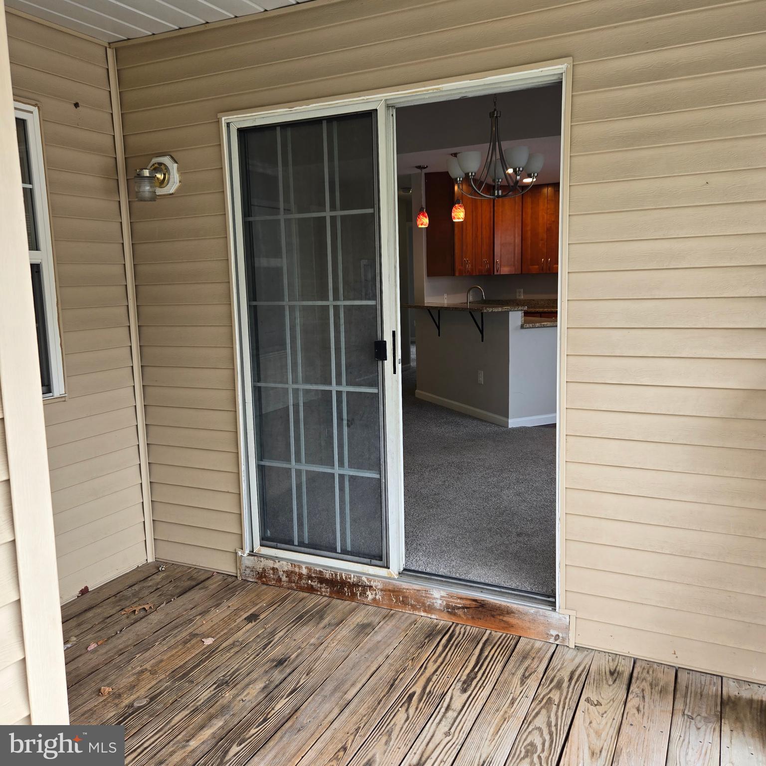 COLUMBIA TOWN CENTER - Residential Lease