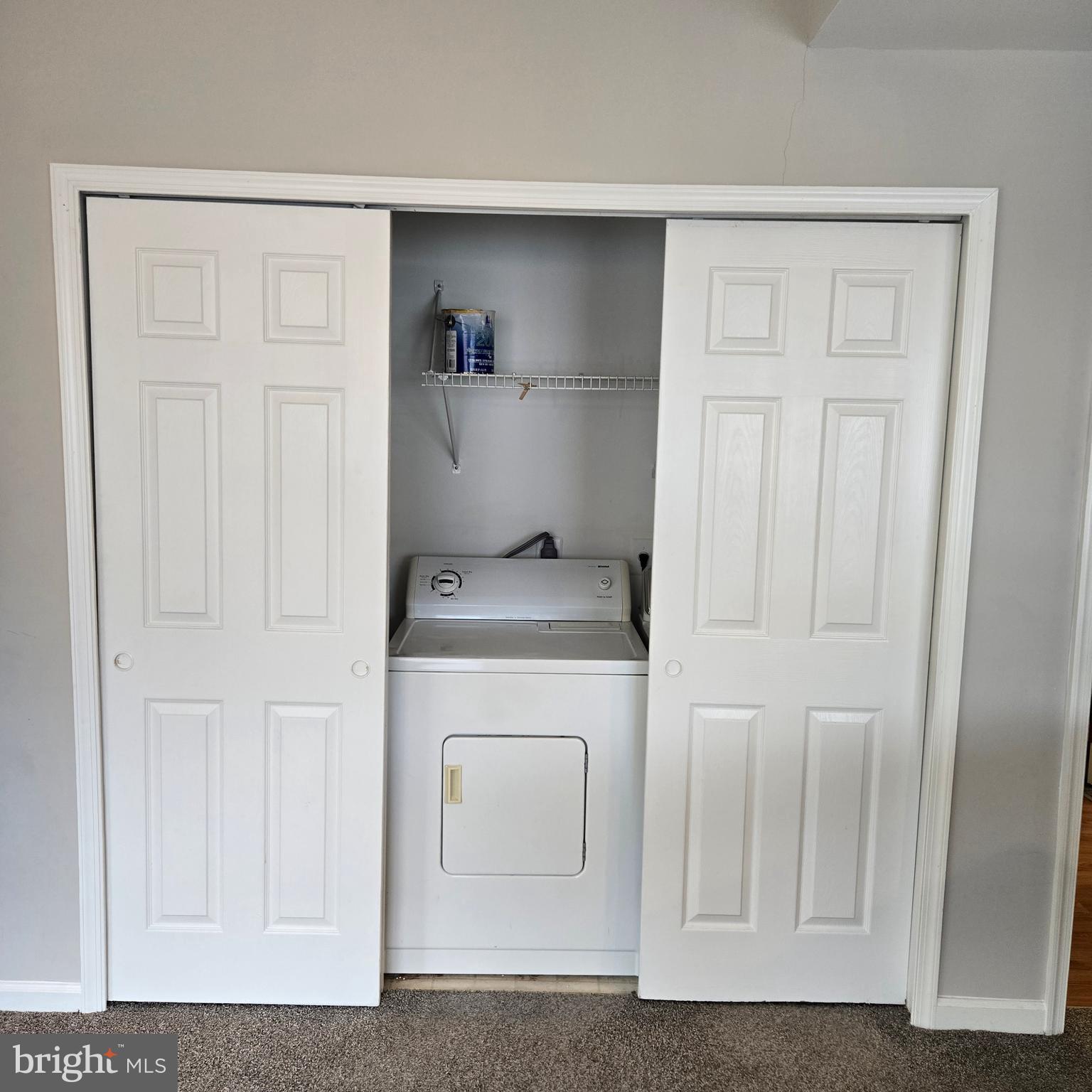 COLUMBIA TOWN CENTER - Residential Lease